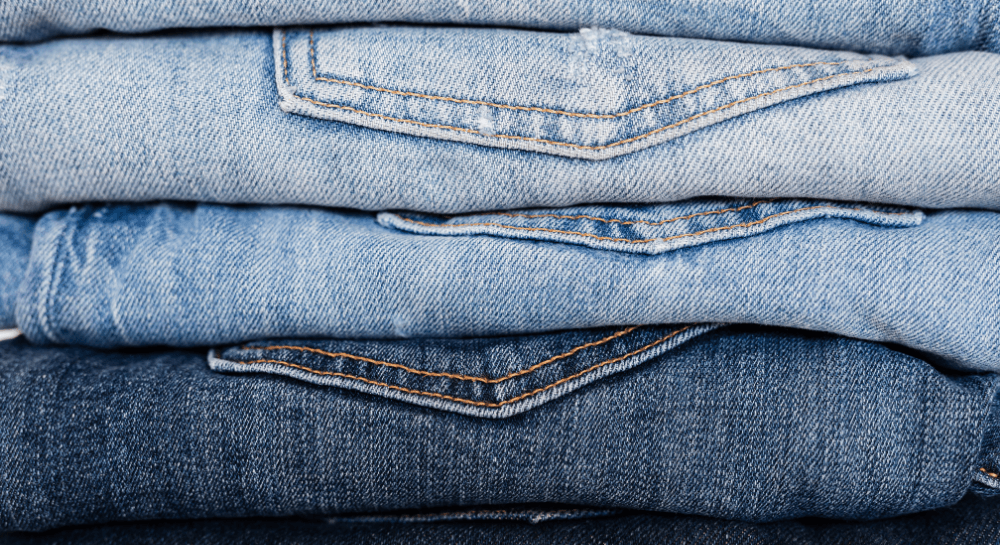 Jeans waschen: 10 Tipps für die perfekte Pflege - bluu - EU